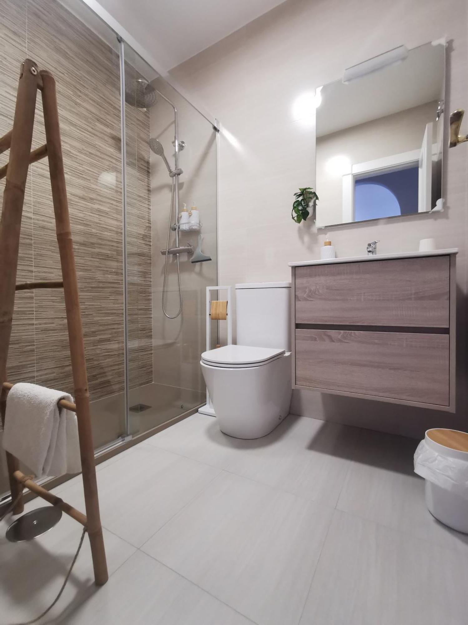 Apartamento Maria Platero Centrico Y Con Las Mejores Vistas Del Casco Antiguo La Montana Y El Mar Mediterraneo Фрихилиана Экстерьер фото